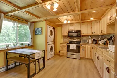 Gallery image of Private Cabin Rental in the Catskill Mountains! in Hamden