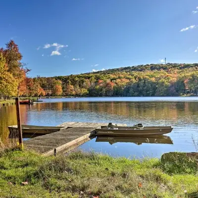 Deck and Screened Porch Pocono Lake Vacation Rental
