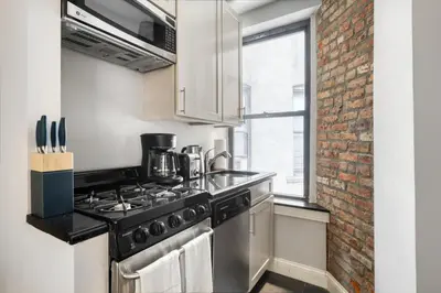 Gallery image of Nolita 1BR w WD nr SoHo NYC-925 in New York