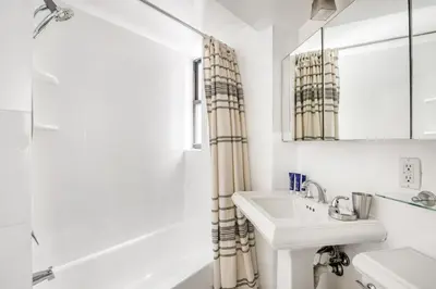 Gallery image of Nolita 1BR w WD nr SoHo NYC-925 in New York