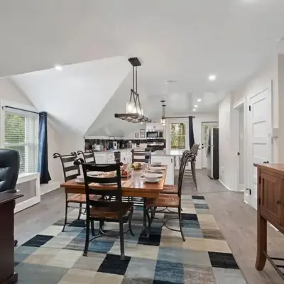 5 Star Penthouse King Deck AC Train