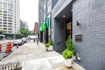 Gallery image of East Village 2br w elevator nr Union Square NYC-1182 in New York