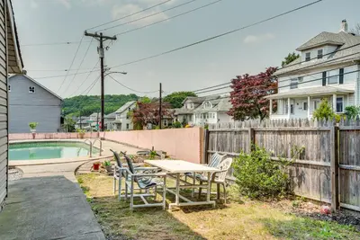 Gallery image of Condo Rental with Pool Access about 11 Mi to Allentown! in Hollo