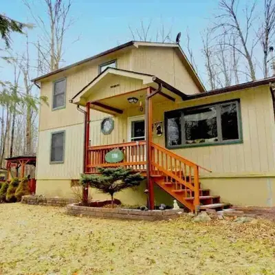 Tranquil Getaway in the Pocono Mountains