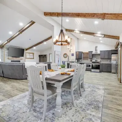 Whiskey Pines Retreat! Single Level Home