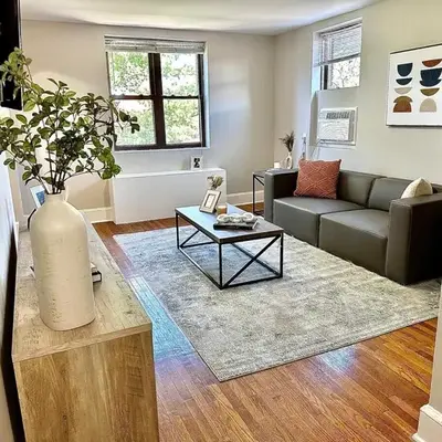 Lennox C402 Peaceful & Perfect Private 1-Br