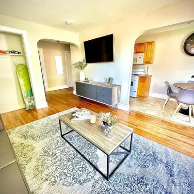 Lennox C407 Cozy and Spacious Studio1br Apt