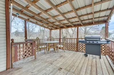 Gallery image of Quiet Port Royal Home with Deck, Near Juniata River! in Mifflintown