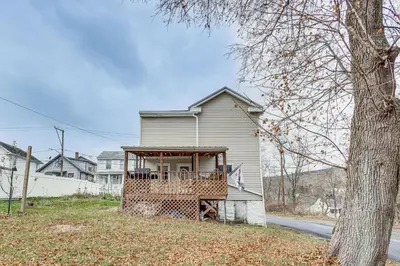 Gallery image of Quiet Port Royal Home with Deck, Near Juniata River! in Mifflintown