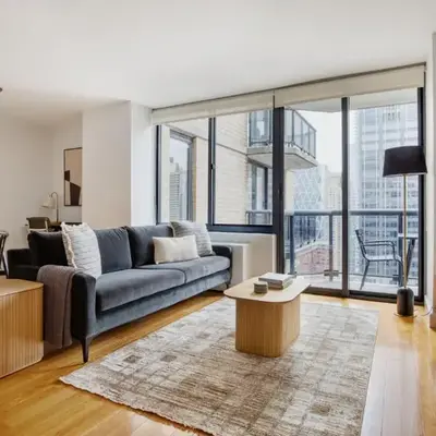 Midtown 1br w gym elevator nr Rockefeller Ctr NYC-1401