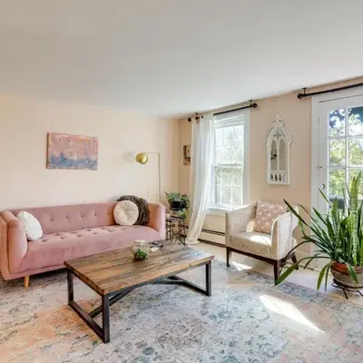 Lambertville Retreat - Walk to Shopping and Dining!