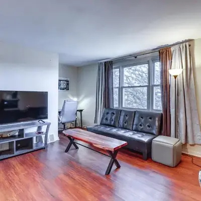 Cozy Easton Condo Near Historic Downtown