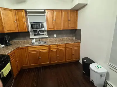 Gallery image of NYC Gateway: Cozy Home with Easy Access in Passaic