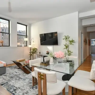 Luxury 3 Bedroom Retreat in Downtown Manhattan