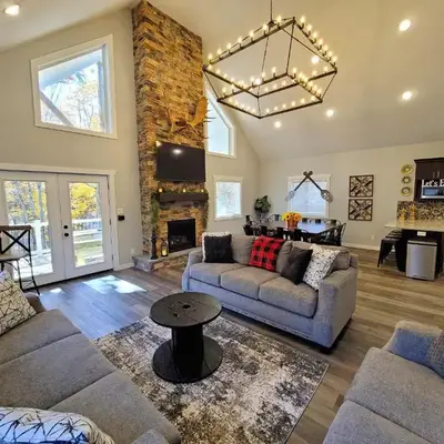 Timber Top Terrace - Huge Luxury 6 BR - Sleeps 16 Linens and Towels Included