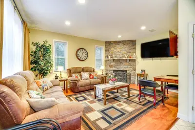 Gallery image of Pet-Friendly Tobyhanna Escape Near Hiking and Skiing in Tobyhanna