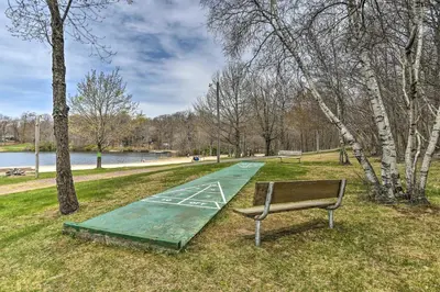 Gallery image of Pet-Friendly Tobyhanna Escape Near Hiking and Skiing in Tobyhanna