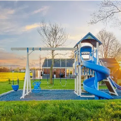 Backyard Getaway•Amish Farmland•Hot tub•Fire pit