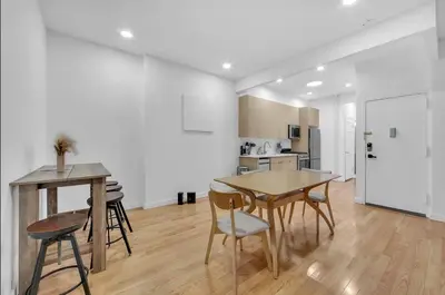 Gallery image of 51-1A Renovated 3br 2bath Prime soho in New York