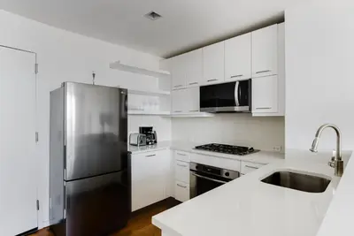 Gallery image of Blueground Hells Kitch gym wd near Pier 86 NYC-1477 in New York
