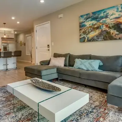 Modern City Getaway Near Downtown Newark & NYC
