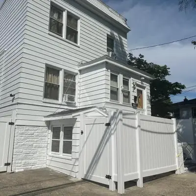 Divine Villa Guest House Harper Ave WITH FREE PRIVATE PARKING
