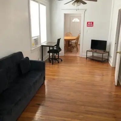 Private 2 bedroom and 1 bathroom house in a quiet area and convenient to NYC bus and train