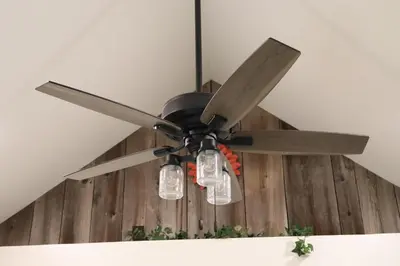 a ceiling fan hanging from a ceiling at Penn's Creek Symphony in Spring Mills