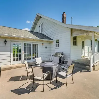 5 Mi to Hersheypark Family Home with Game Room