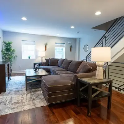 Stylish 3BR w Pool Table & Garage