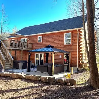 NEW Construction - 7 Bedroom Log Cabin