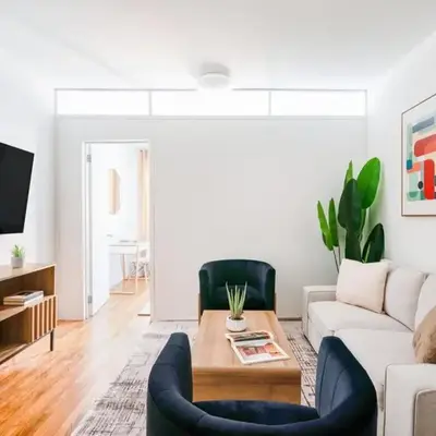 444-3A Newly renovated 1BR - Elevator Building