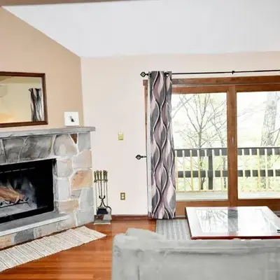 Ski-In Ski-Out Camelback Village Townhouse - 100 YDS From The Mountain