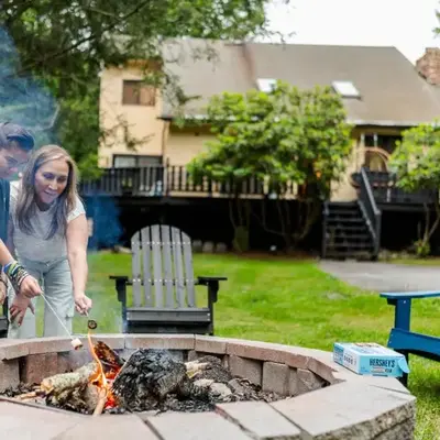 Bethel Escape Hot Tub 4 beds Game Room and Fire pit Fully Stocked Kitchen