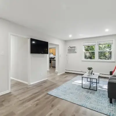 Pine Brook 118 I Modern Corporate 2bd I Parking