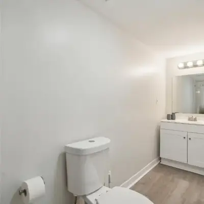 Pine Brook 808 I Your Newark Retreat I Pool & Gym