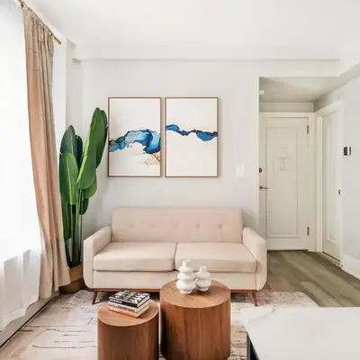 73-1406 New 1BR 1Bth UWS Doorman Gym