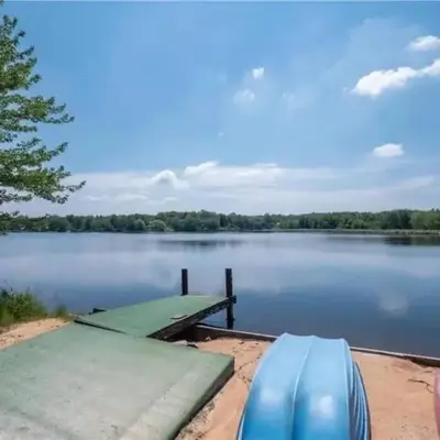 5-Bedroom Lakefront