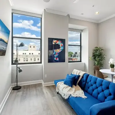 Magnificent 1BR with Pool & Gym