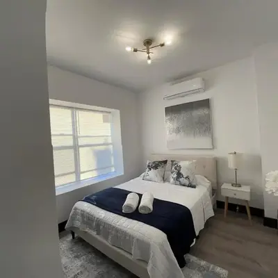 Apartment Few Minutes NYC and Prudential Center