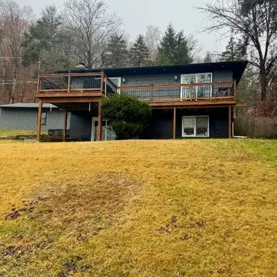 Vernon Cozy 2BD Pet-Friendly Mountain Creek