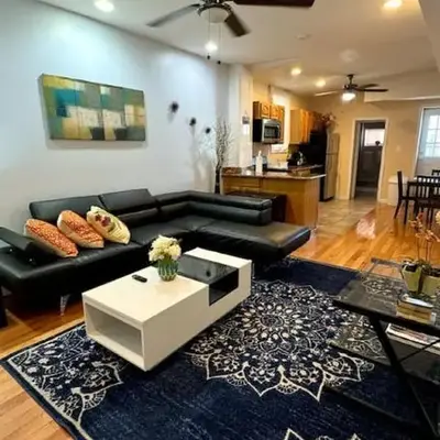 Modern Cozy Huge Balcony in Heart of Passyunk