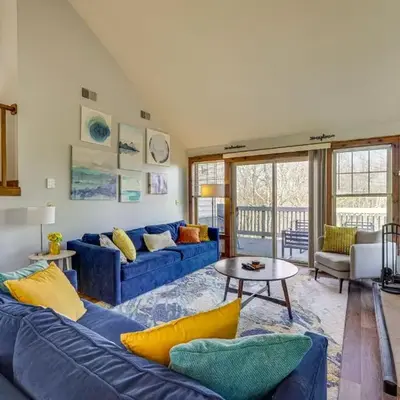 Spacious Modern Home about 1 Mi to Camelback Mountain!