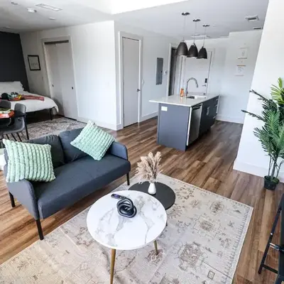 StudioAprt QueenBed