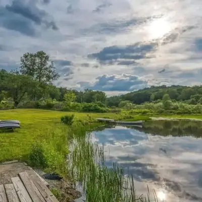 Chic Renovated Chalet with Private Pond
