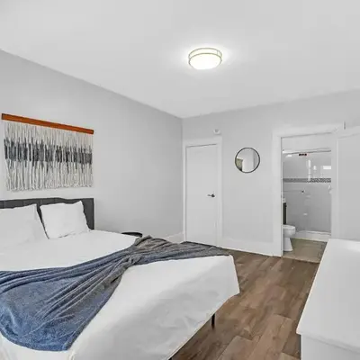 Fairfax Apartments 425 Spacious 1 Bed 1 Bth