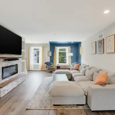 Chic Modern Townhouse 4BR 4B