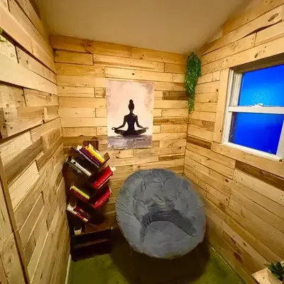 Cozy Cafe