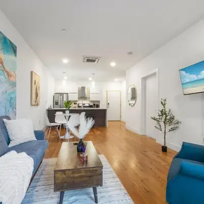 Chic 1BR Retreat - Pool