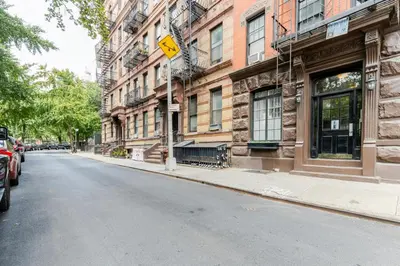 Gallery image of Blueground West Village AC wd balcony NYC-1790 in New York